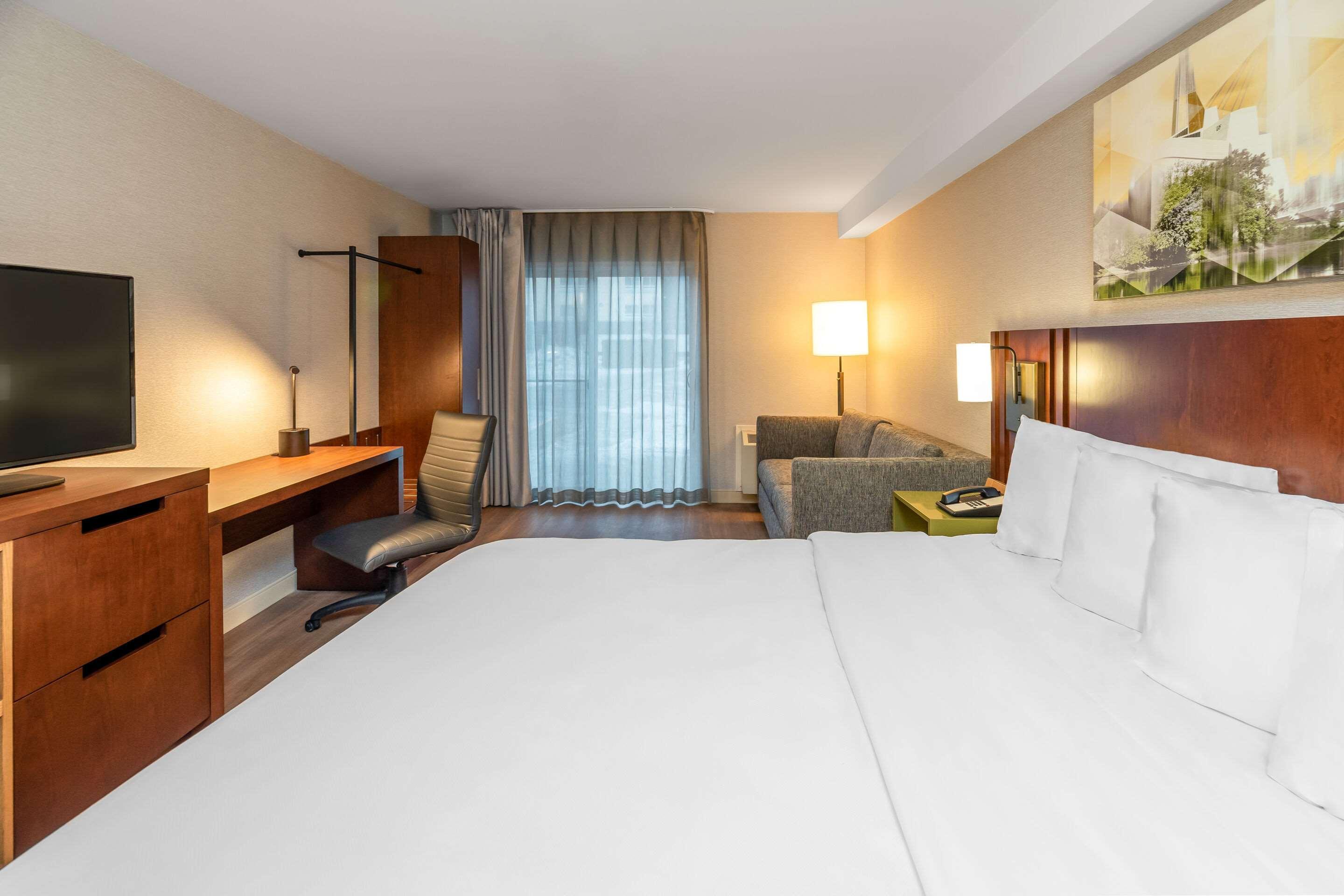 Comfort Inn South Shore Boucherville Exterior foto
