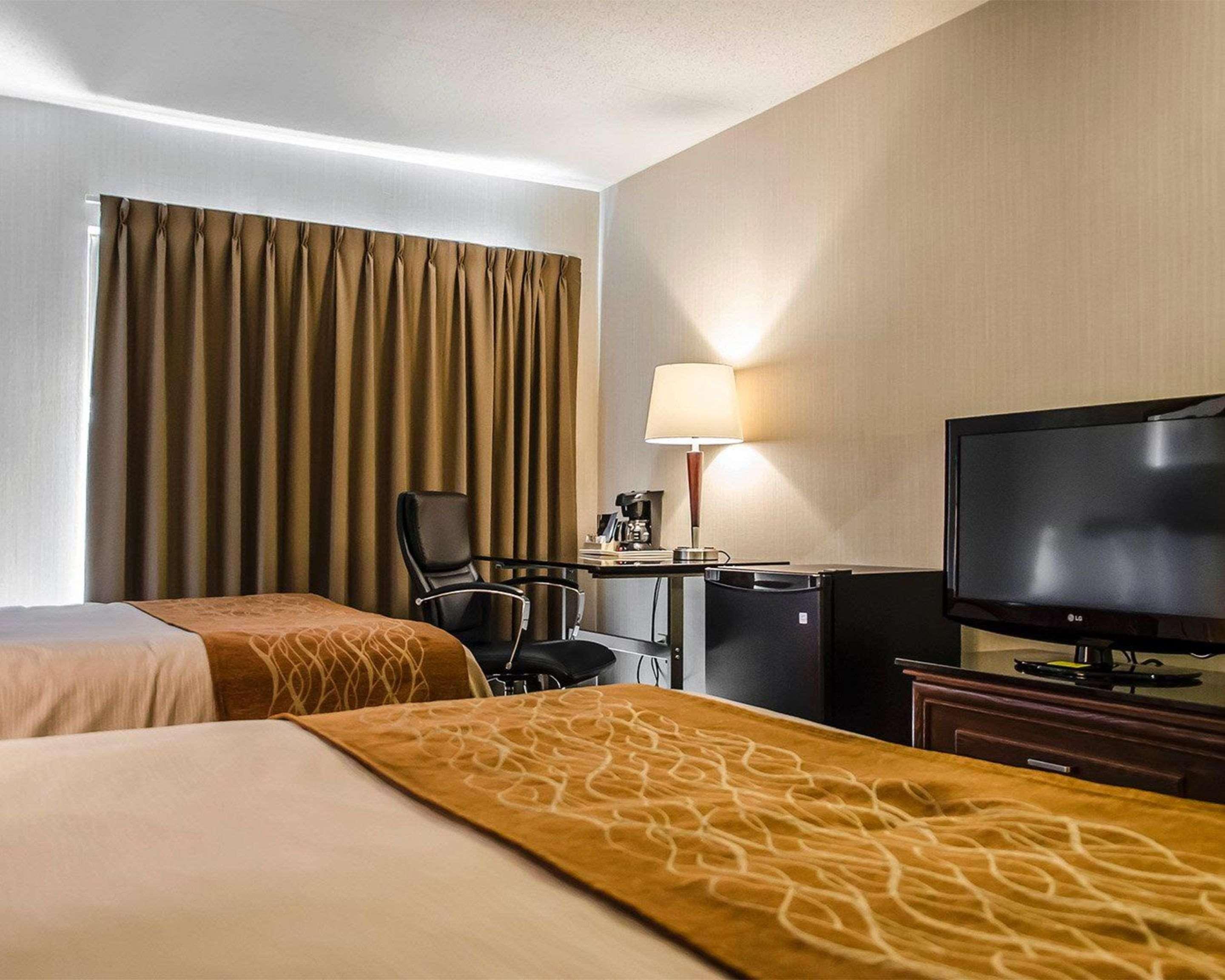 Comfort Inn South Shore Boucherville Exterior foto
