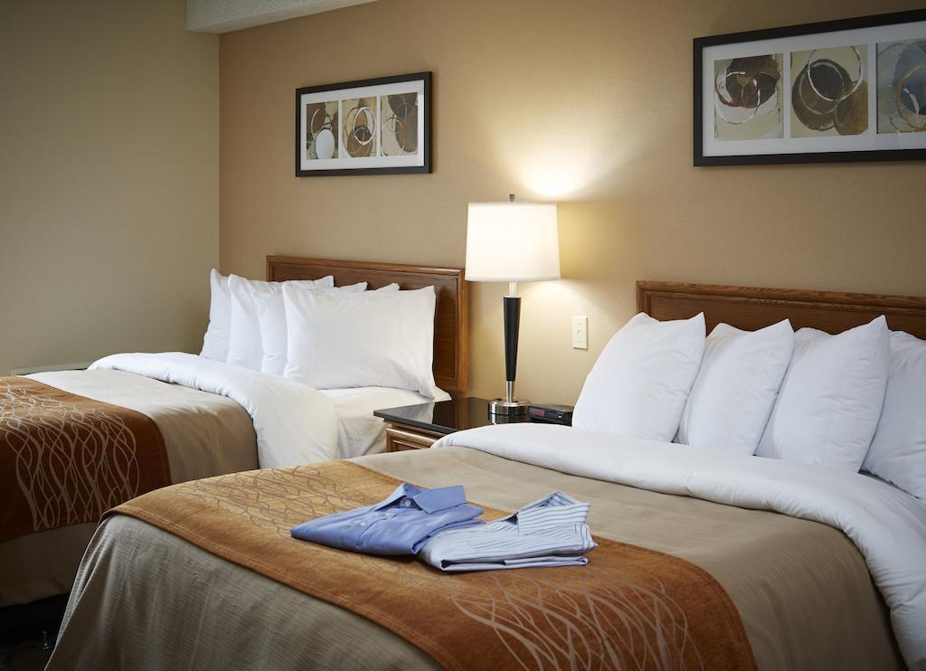 Comfort Inn South Shore Boucherville Exterior foto